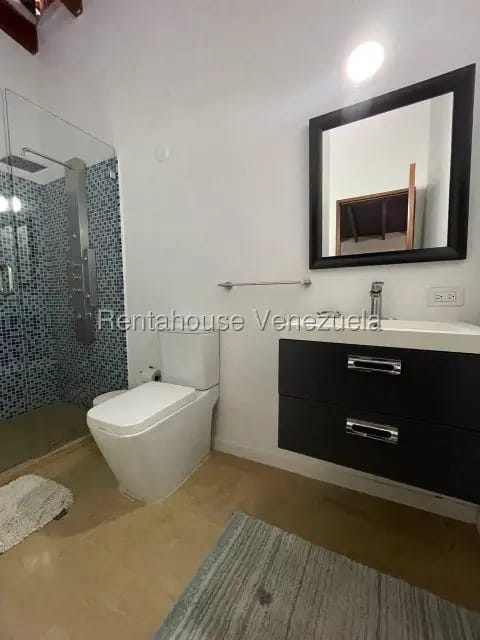 Casa (1 Nivel) en Alquiler en La Boyera, Distrito Metropolitano - 45