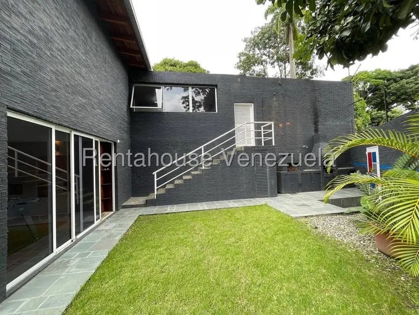 Casa (1 Nivel) en Alquiler en La Boyera, Distrito Metropolitano - 51