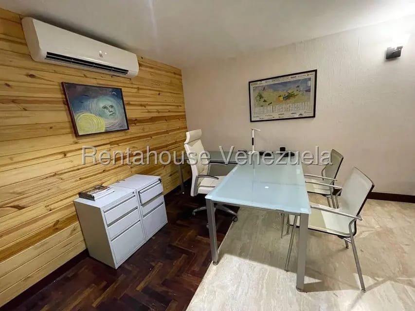 Casa (1 Nivel) en Alquiler en La Boyera, Distrito Metropolitano - 60