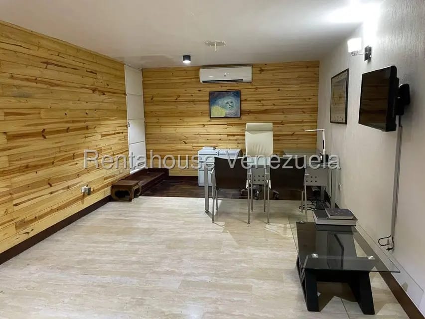 Casa (1 Nivel) en Alquiler en La Boyera, Distrito Metropolitano - 61