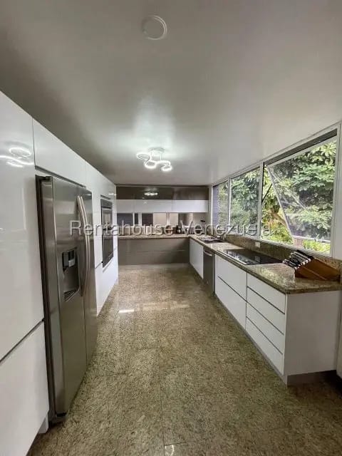 Casa (1 Nivel) en Alquiler en La Boyera, Distrito Metropolitano - 10