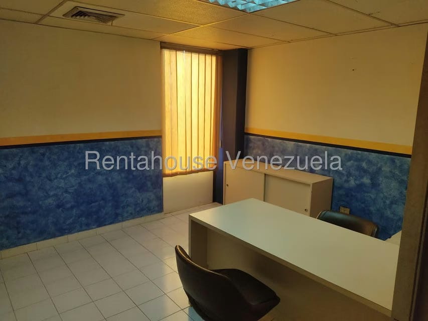 Comercial (Local Comercial) en Venta en La Urbina, Distrito Metropolitano - 13