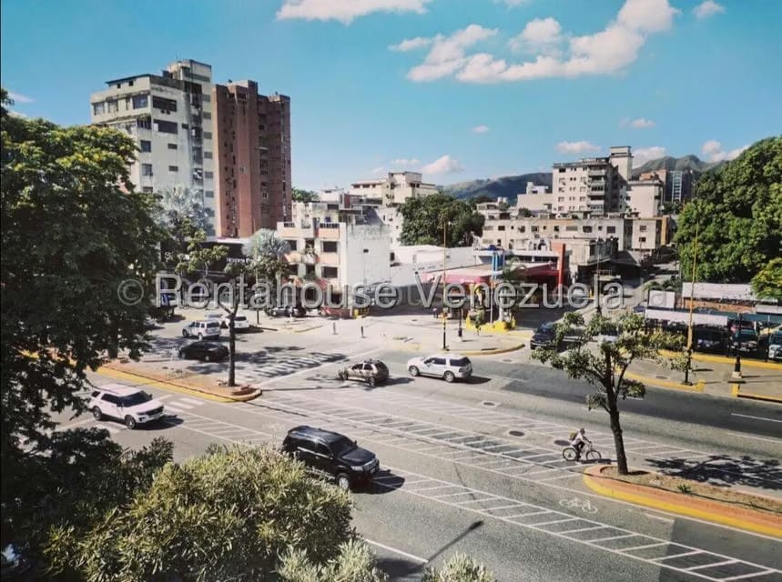 Comercial (Edificio) en Venta en La Ceiba, Carabobo - 14