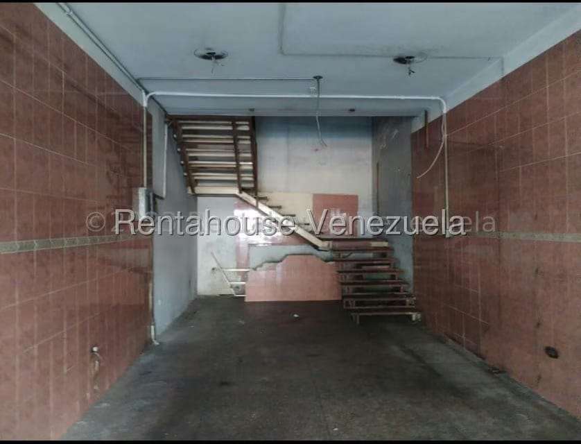 Comercial (Edificio) en Venta en La Ceiba, Carabobo - 5