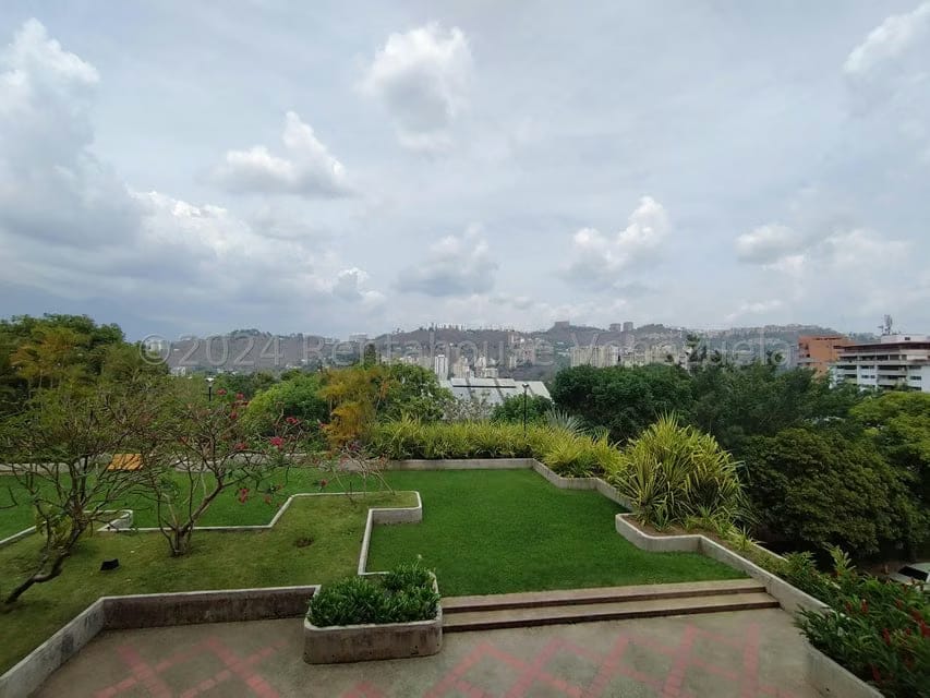 Apartamento (1 Nivel) en Venta en Colinas de Valle Arriba, Distrito Metropolitano - 11