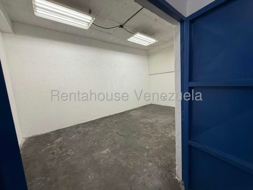 Comercial (Galpon - Deposito) en Alquiler en Boleita Sur, Distrito Metropolitano - 16