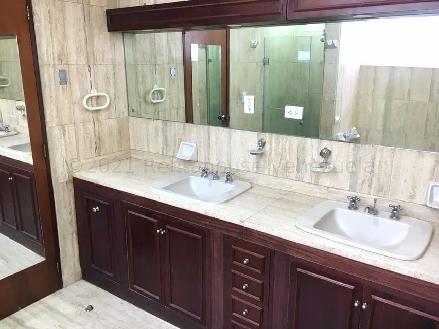 Apartamento (1 Nivel) en Alquiler en La Castellana, Distrito Metropolitano - 31