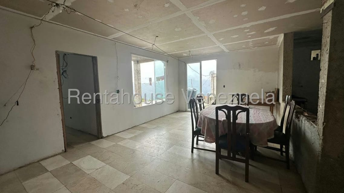 Townhouse (Duplex) en Venta en El Hatillo, Distrito Metropolitano - 3