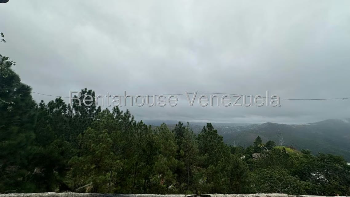 Townhouse (Duplex) en Venta en El Hatillo, Distrito Metropolitano - 4