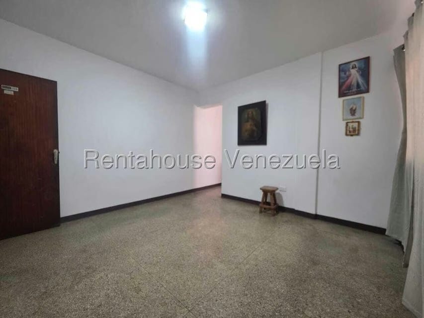 Apartamento (1 Nivel) en Venta en Lebrun, Distrito Metropolitano - 3