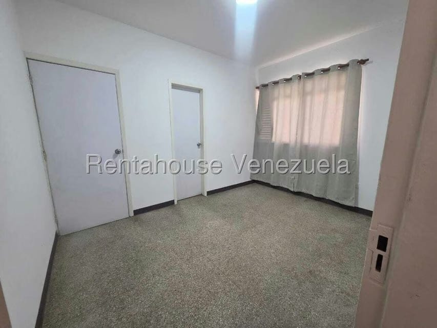 Apartamento (1 Nivel) en Venta en Lebrun, Distrito Metropolitano - 8