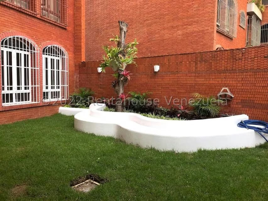 Apartamento (Planta Baja) en Venta en La Tahona, Distrito Metropolitano - 17