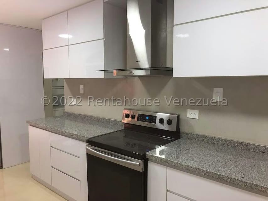Apartamento (Planta Baja) en Venta en La Tahona, Distrito Metropolitano - 8