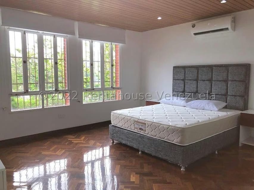 Apartamento (Planta Baja) en Venta en La Tahona, Distrito Metropolitano - 10