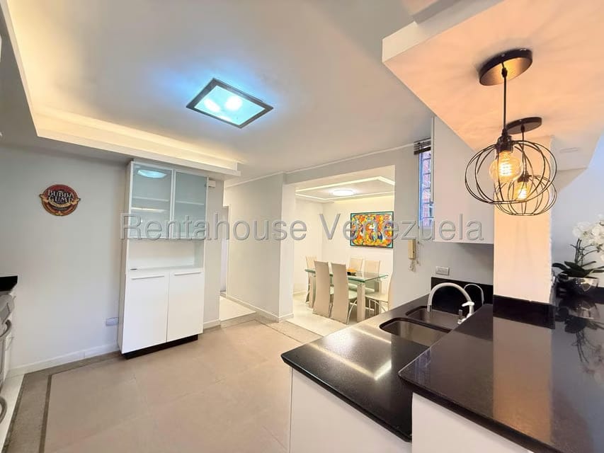 Apartamento (1 Nivel) en Venta en La Castellana, Distrito Metropolitano - 16