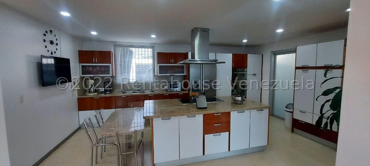 Casa (Multipes Niveles) en Venta en Oripoto, Distrito Metropolitano - 14