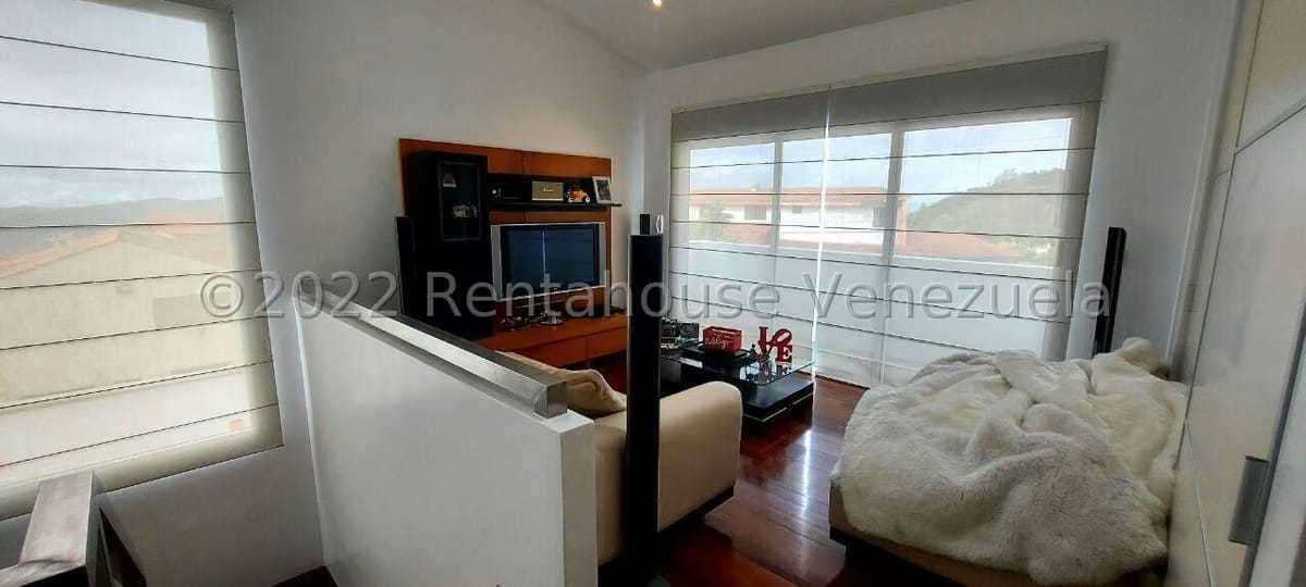 Casa (Multipes Niveles) en Venta en Oripoto, Distrito Metropolitano - 18