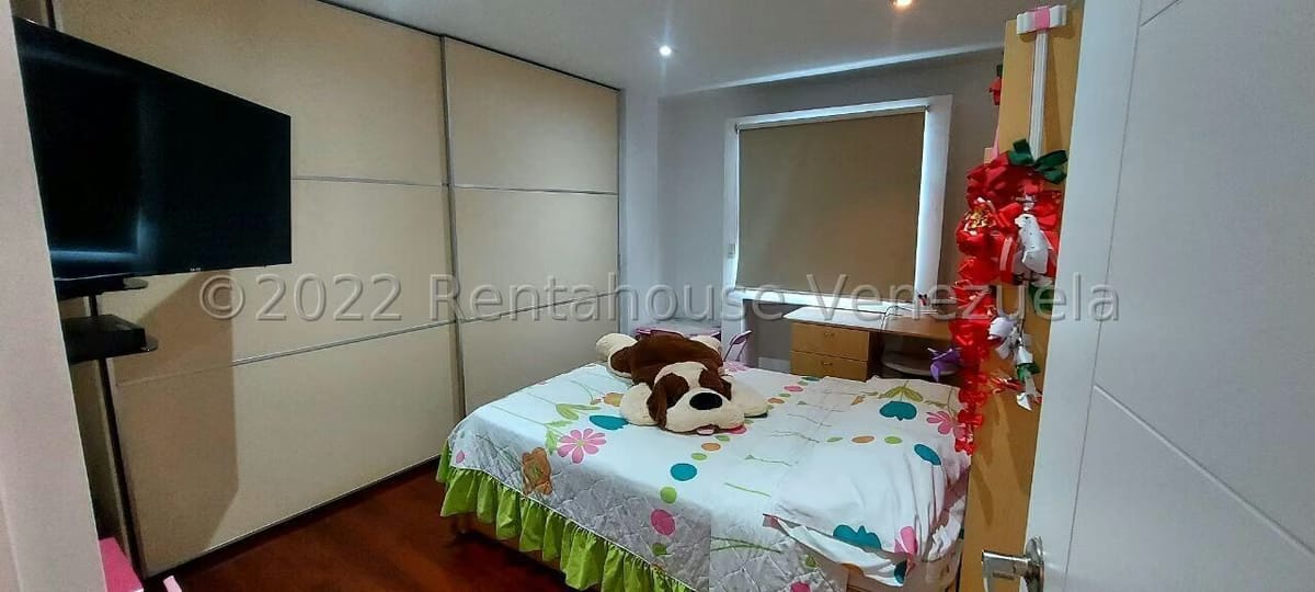Casa (Multipes Niveles) en Venta en Oripoto, Distrito Metropolitano - 27
