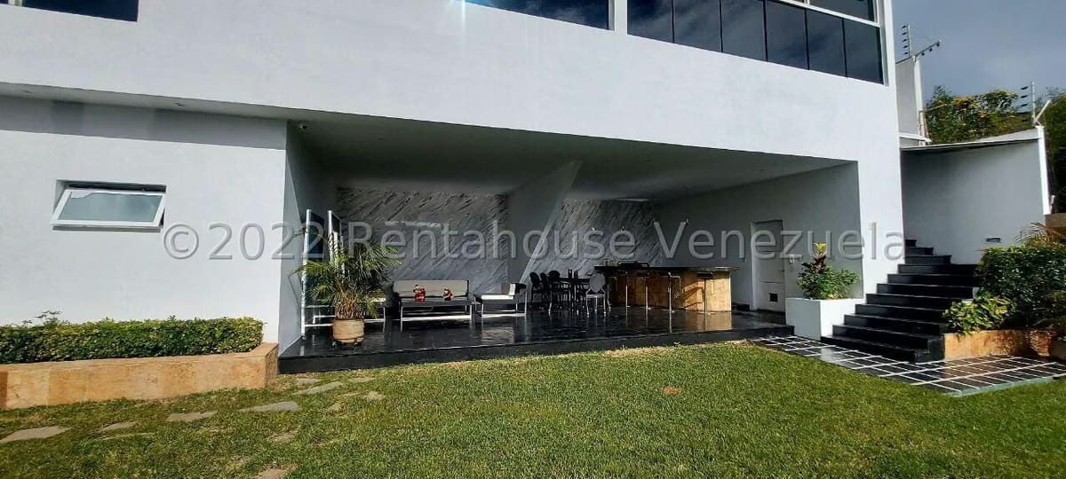 Casa (Multipes Niveles) en Venta en Oripoto, Distrito Metropolitano - 33