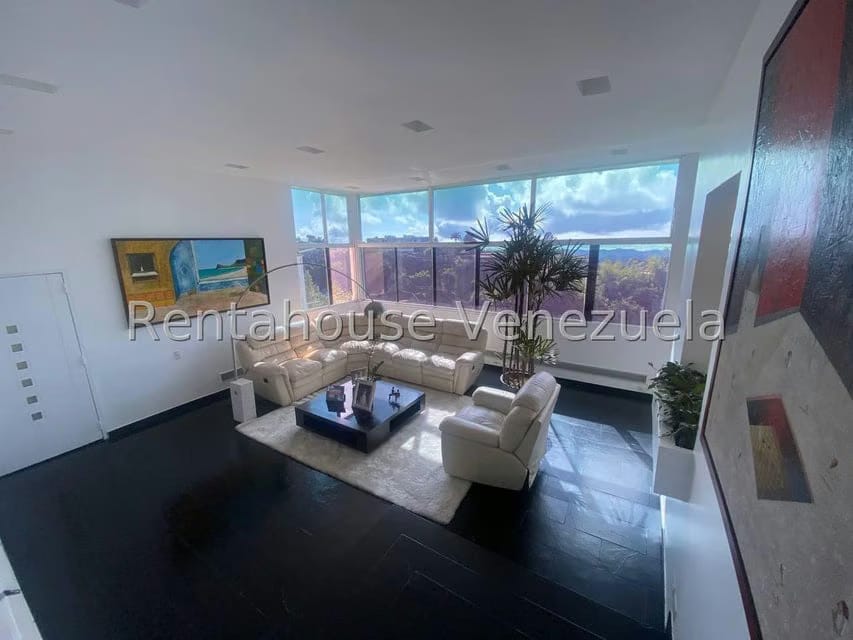 Casa (Multipes Niveles) en Venta en Oripoto, Distrito Metropolitano - 9