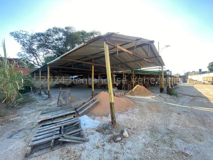 Comercial (Galpon - Deposito) en Venta en La Candelaria, Carabobo - 11