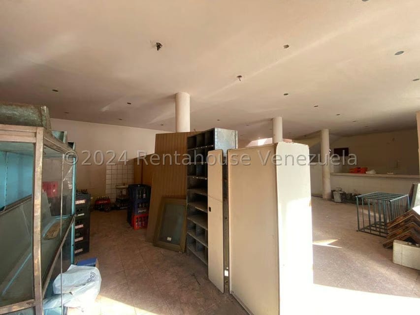 Comercial (Galpon - Deposito) en Venta en La Candelaria, Carabobo - 29