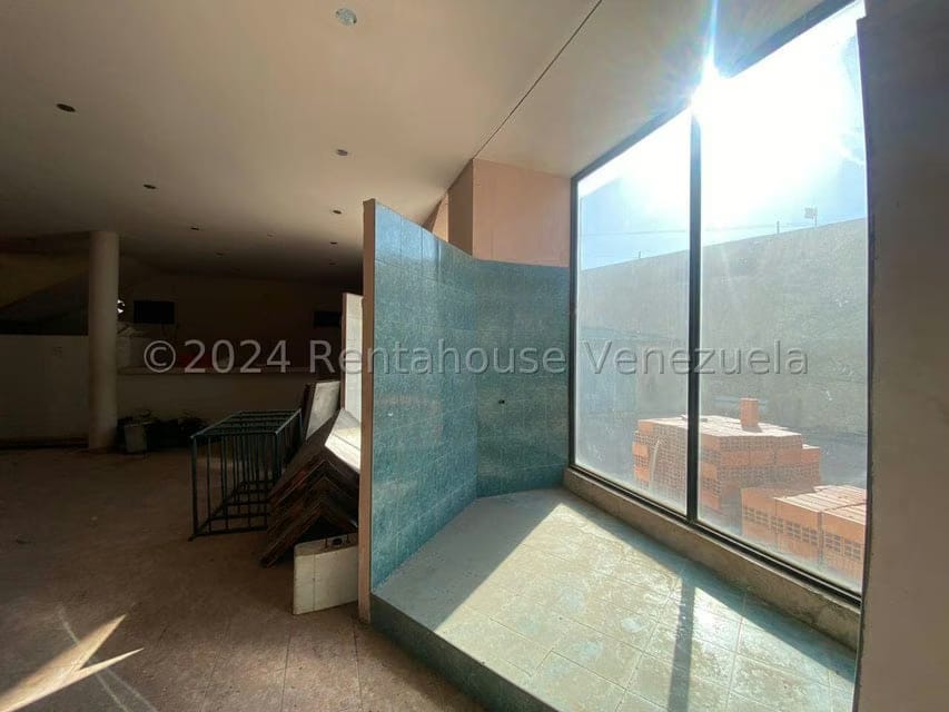 Comercial (Galpon - Deposito) en Venta en La Candelaria, Carabobo - 30