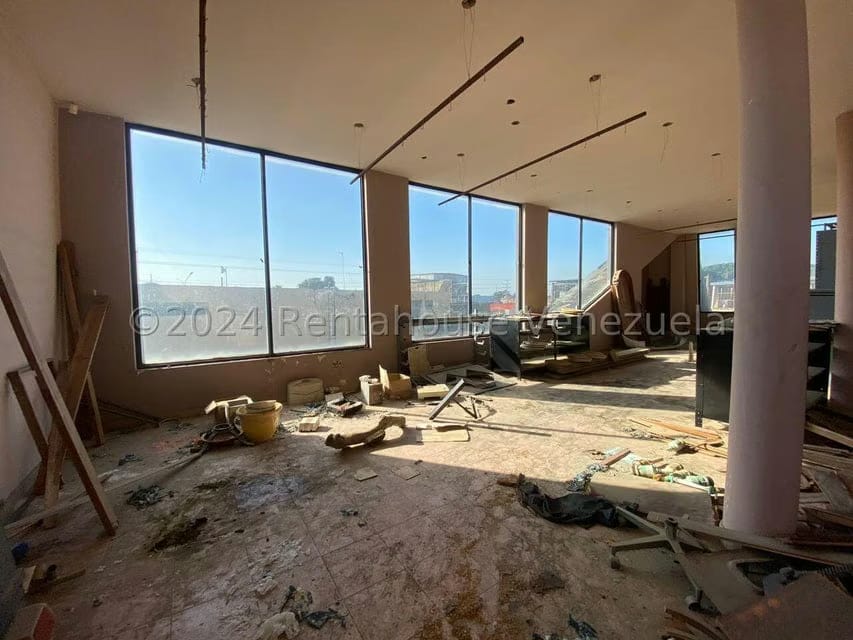 Comercial (Galpon - Deposito) en Venta en La Candelaria, Carabobo - 34