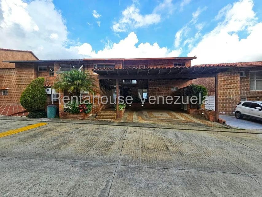 Townhouse (Duplex) en Venta en Loma Linda, Distrito Metropolitano - 19
