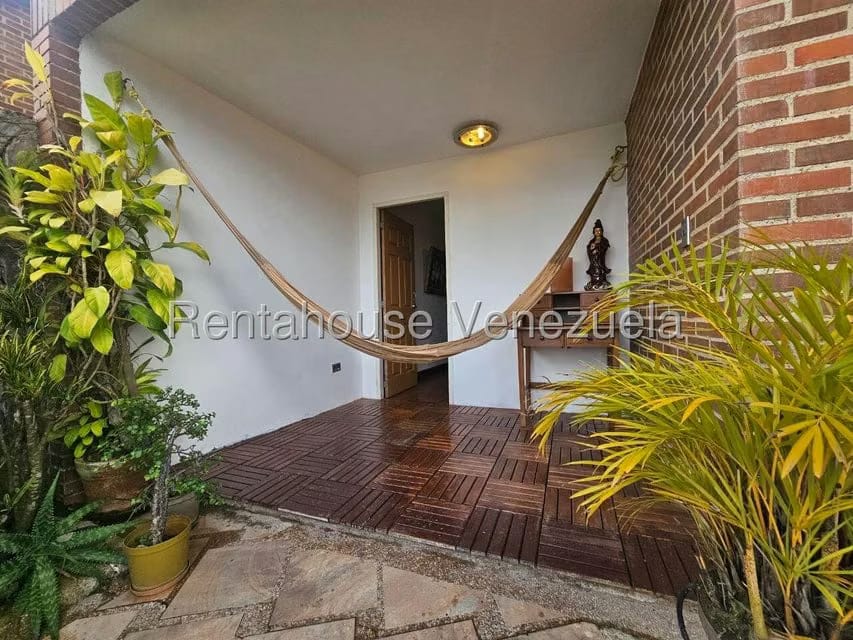 Townhouse (Duplex) en Venta en Loma Linda, Distrito Metropolitano - 39