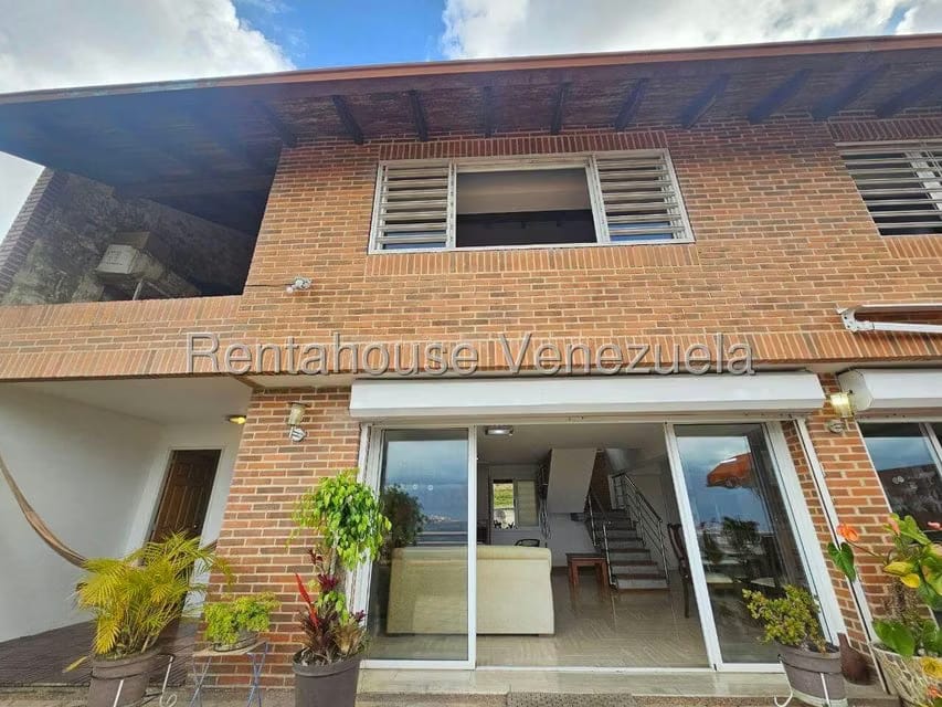 Townhouse (Duplex) en Venta en Loma Linda, Distrito Metropolitano - 43