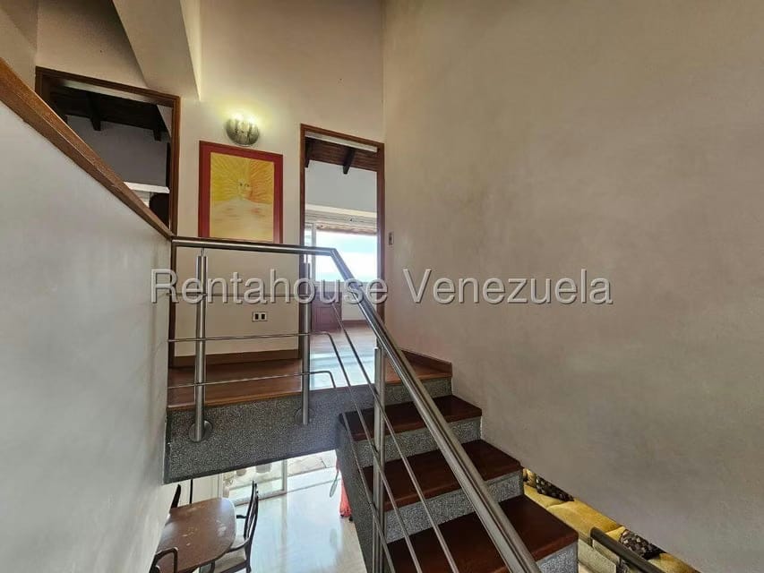 Townhouse (Duplex) en Venta en Loma Linda, Distrito Metropolitano - 47