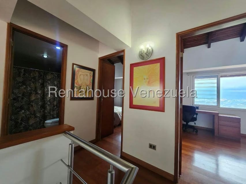 Townhouse (Duplex) en Venta en Loma Linda, Distrito Metropolitano - 48