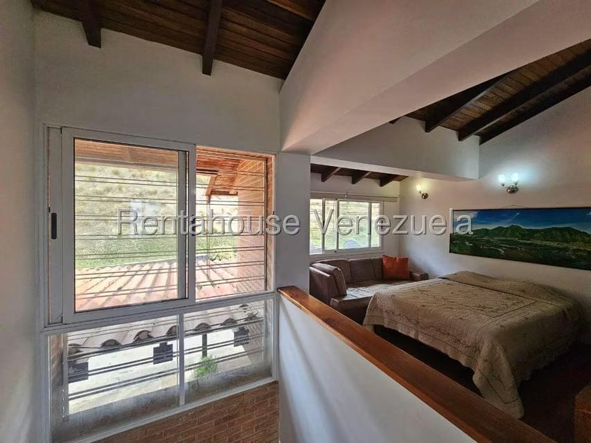 Townhouse (Duplex) en Venta en Loma Linda, Distrito Metropolitano - 49