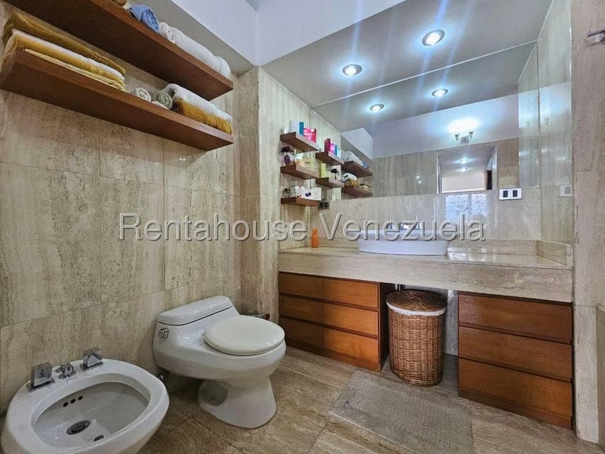 Townhouse (Duplex) en Venta en Loma Linda, Distrito Metropolitano - 62