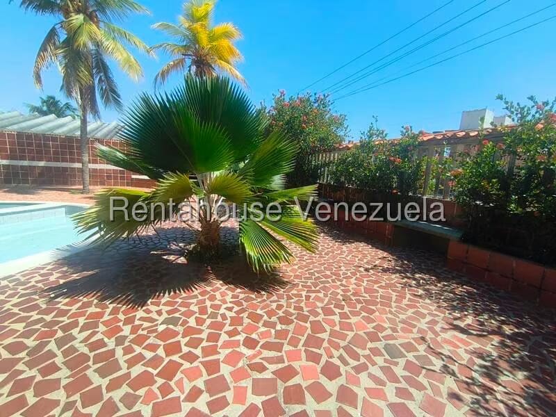 Townhouse (Multiples Niveles) en Venta en Malecon, Falcon - 12