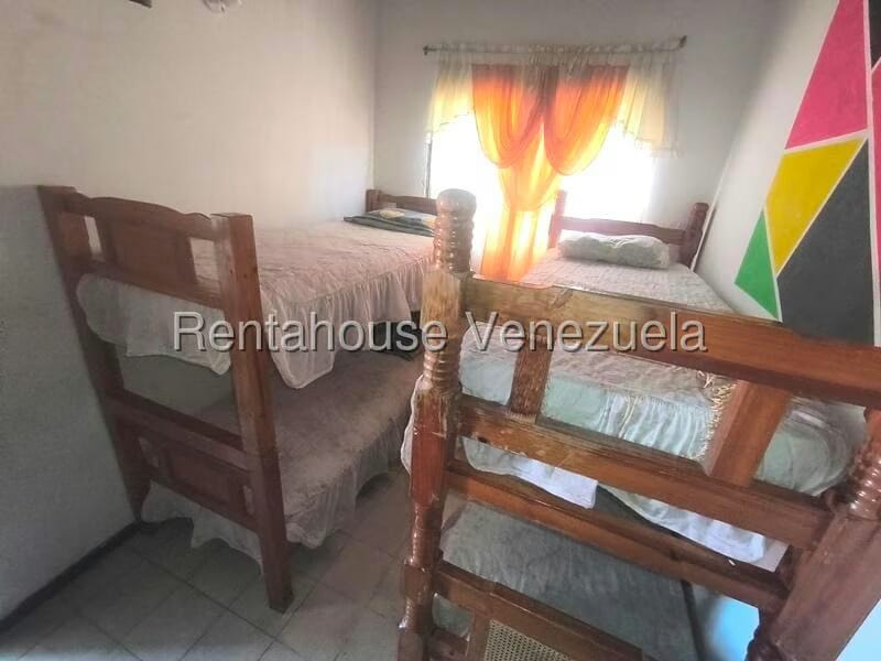 Townhouse (Multiples Niveles) en Venta en Malecon, Falcon - 10