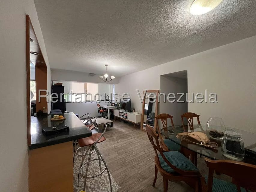 Apartamento (1 Nivel) en Venta en La Boyera, Distrito Metropolitano - 2