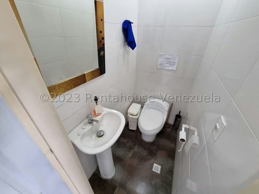 Comercial (Consultorio Medico) en Alquiler en San Bernardino, Distrito Metropolitano - 9