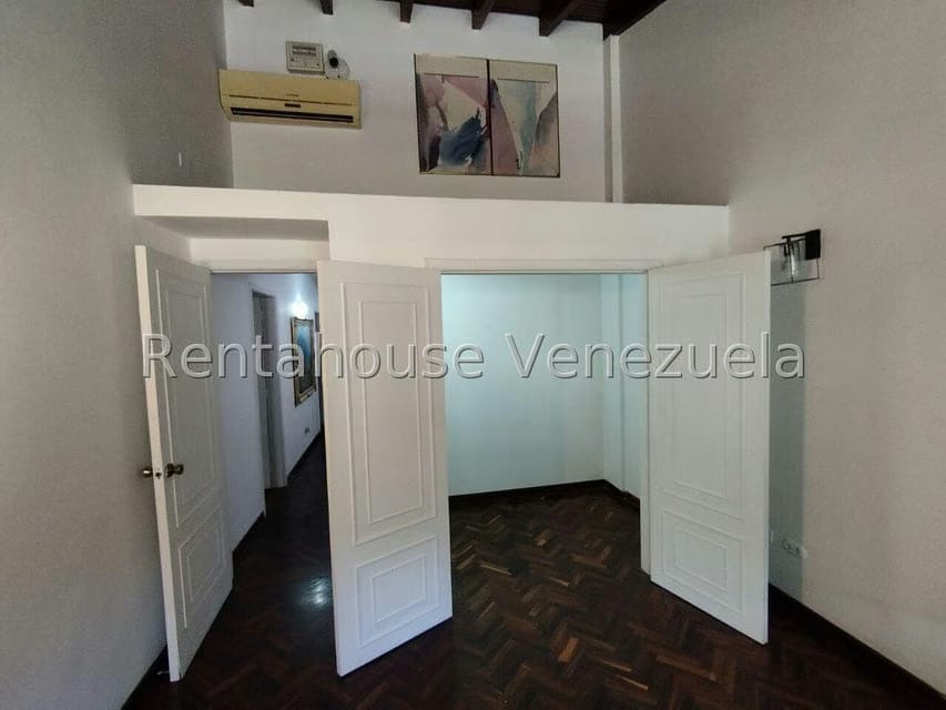 Casa (Multipes Niveles) en Venta en Miranda, Distrito Metropolitano - 14