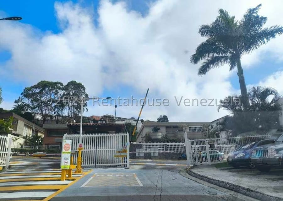 Terreno (Residencial) en Venta en Los Naranjos del Cafetal, Distrito Metropolitano - 19