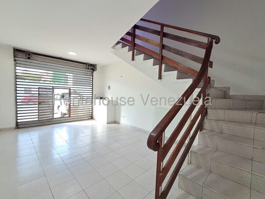 Comercial (Local Comercial) en Alquiler en Del Este, Lara - 2