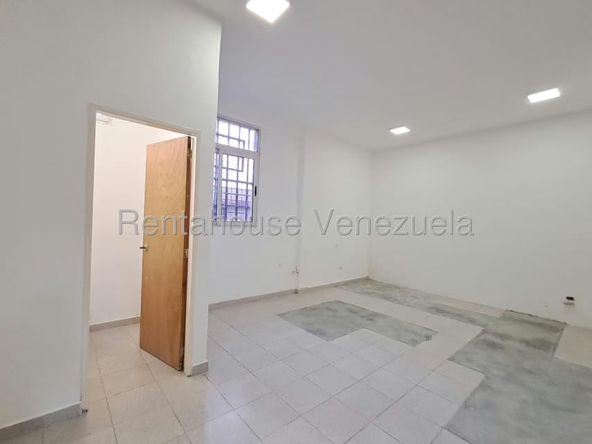 Comercial (Local Comercial) en Alquiler en Del Este, Lara - 15