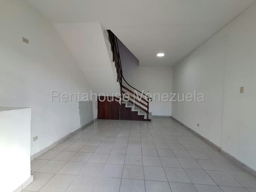 Comercial (Local Comercial) en Alquiler en Del Este, Lara - 26