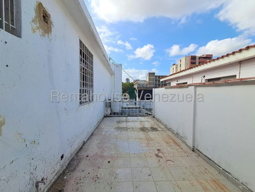 Comercial (Local Comercial) en Alquiler en Del Este, Lara - 27
