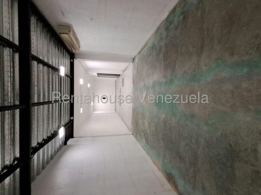 Comercial (Local Comercial) en Alquiler en Del Este, Lara - 29