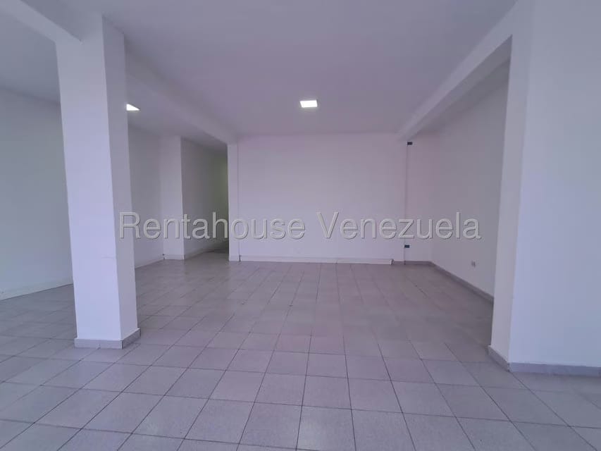 Comercial (Local Comercial) en Alquiler en Del Este, Lara - 7