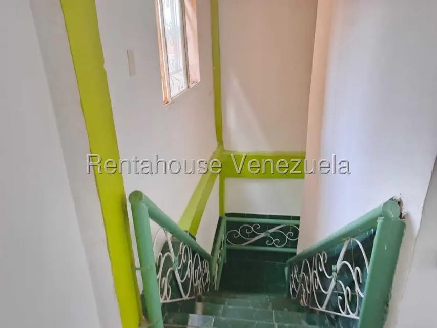 Casa (1 Nivel) en Alquiler en Sierra Maestra, Zulia - 10