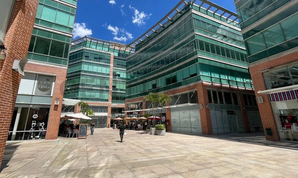 Venta Oficina Boleita Norte, Ciudad Center - 7