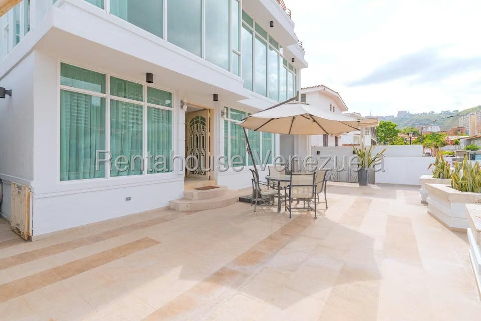 Casa (Multipes Niveles) en Venta en Santa Fe Norte, Distrito Metropolitano - 17